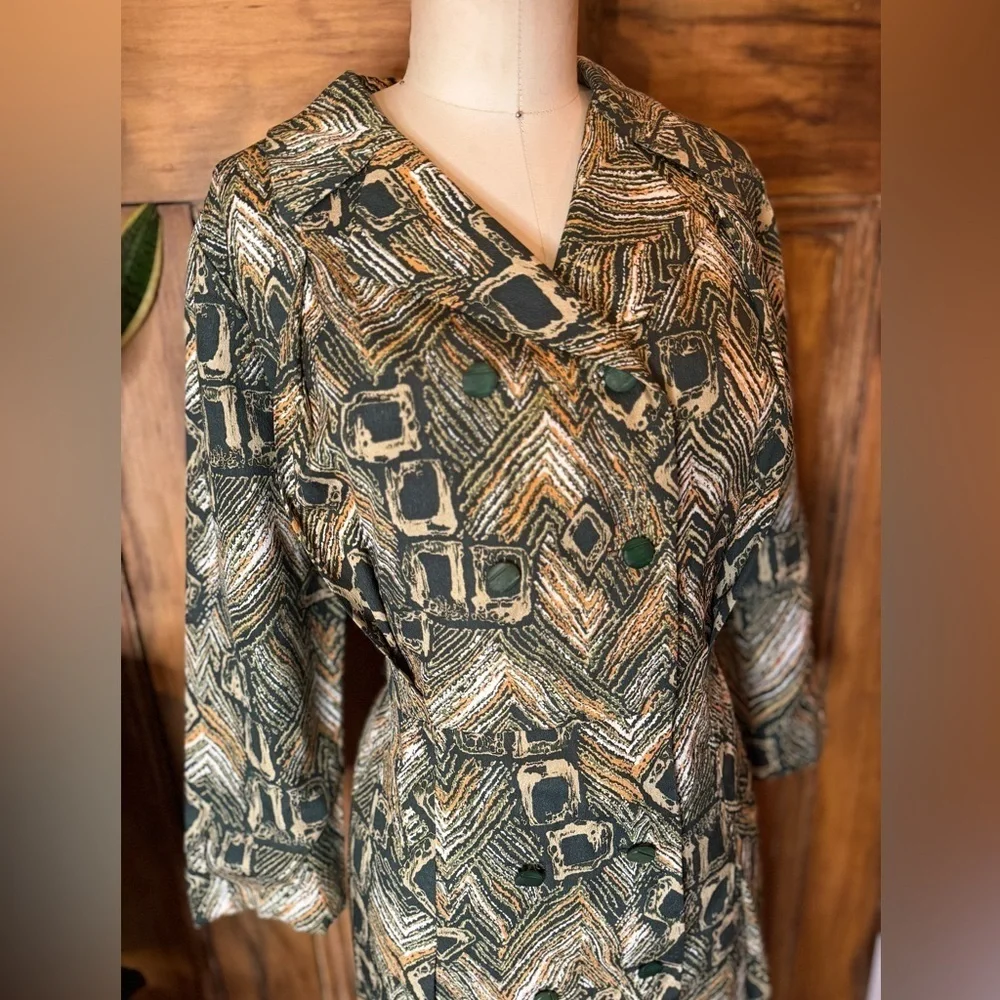 Vintage 1950s  Green safari long sleeve double breasted silk button midi dress - Picture 6 of 8